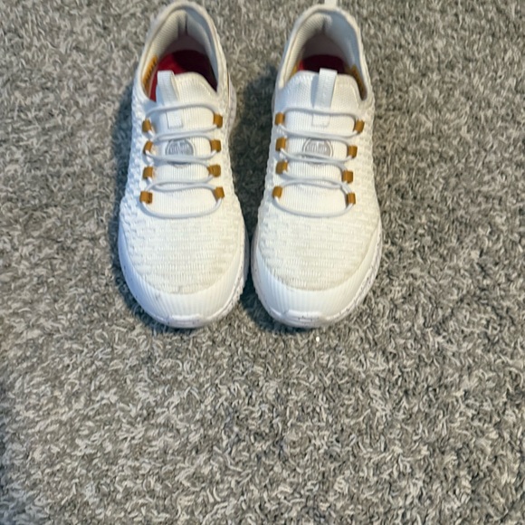 Skechers White Minimalist‎ Sneakers - Picture 4 of 11